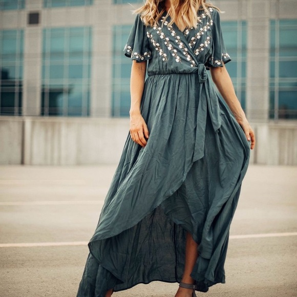 JODIFL Midi Dress - Picture 1 of 6